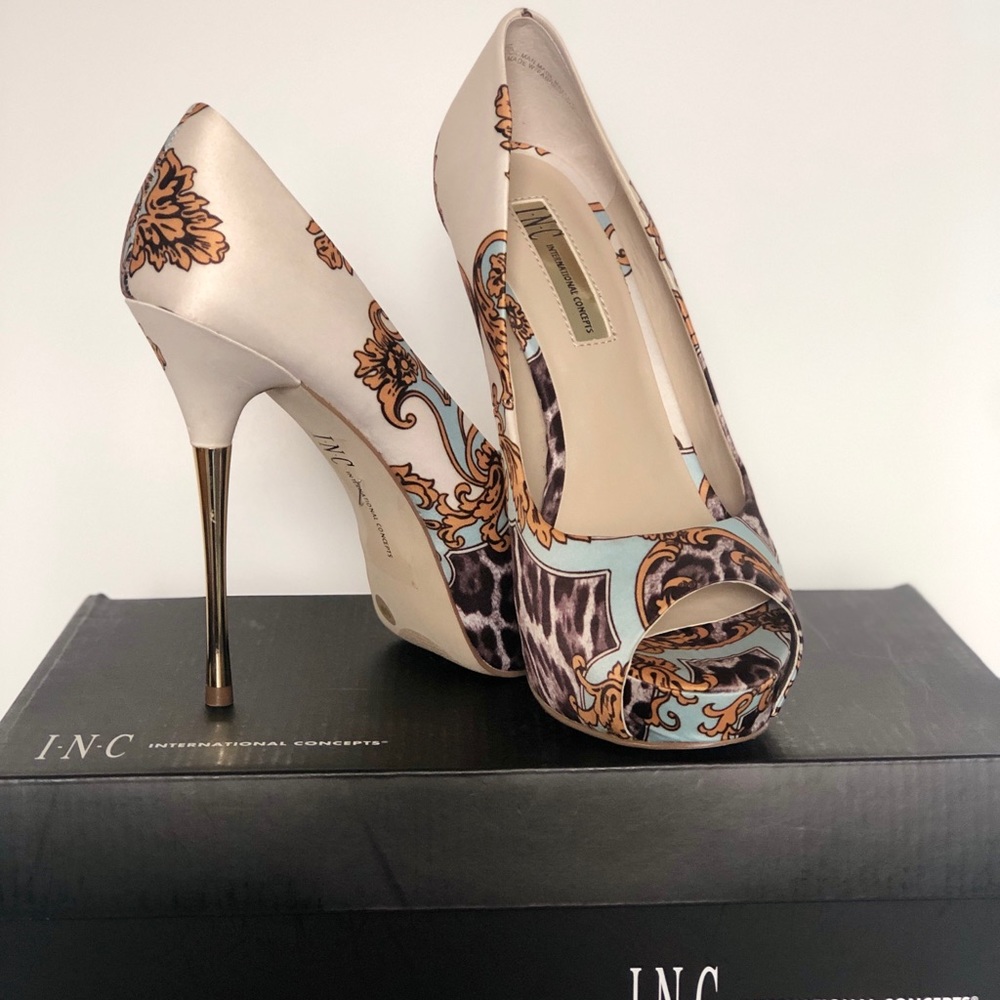 INC international Concepts pump heel size 6